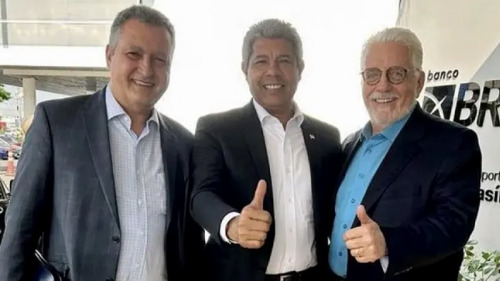 trio de bosta